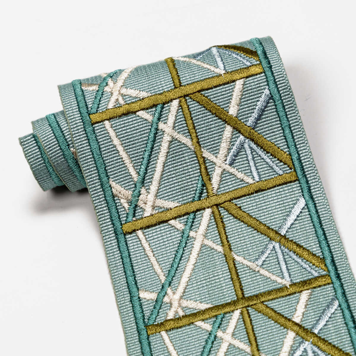 Simpatico Tape - Fossil - LEE JOFA MODERN Trim