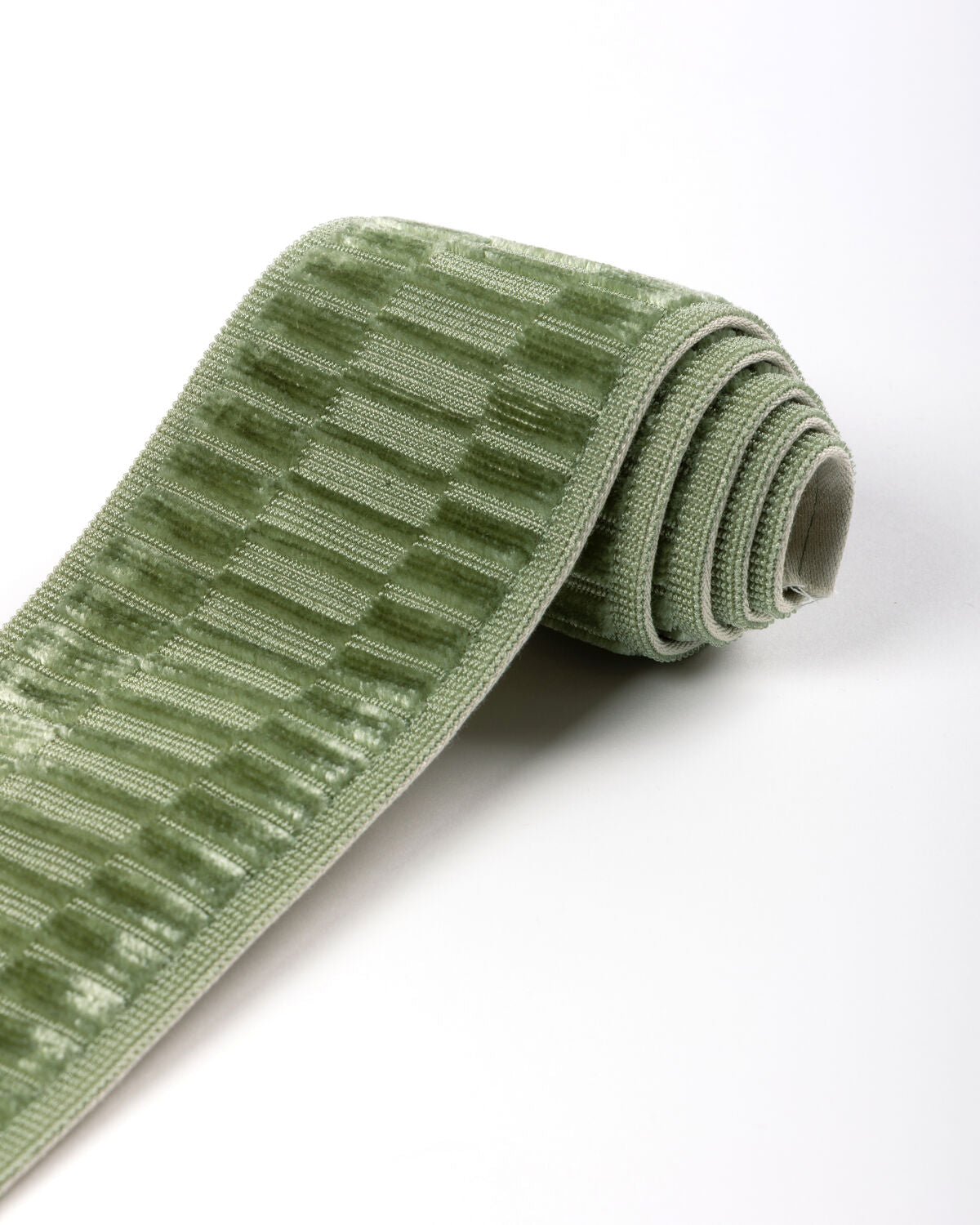 Elston Velvet Tape - Leaf - Lee Jofa Trim