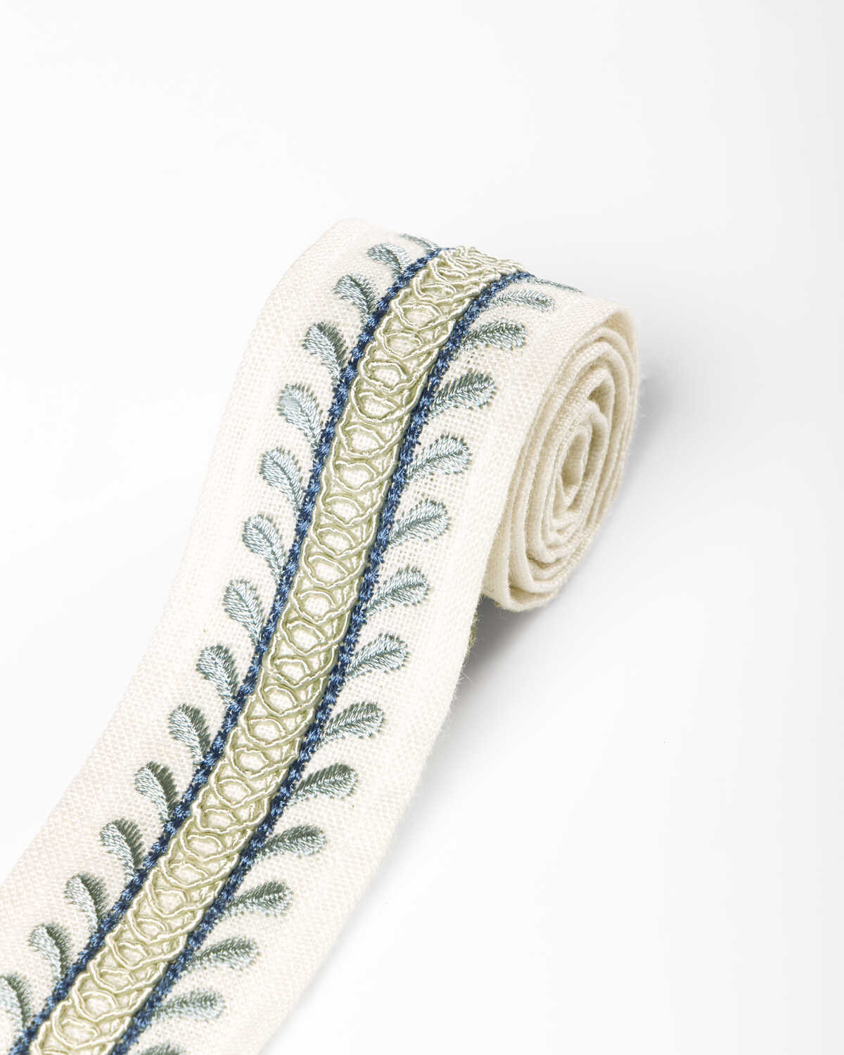 Tapton Emb Tape - Horizon - LEE JOFA Trim