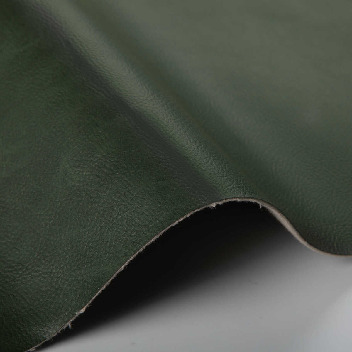 Toni - Woodland - KRAVET CONTRACT Fabric