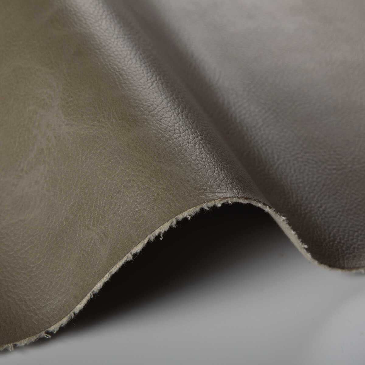 Toni - Field - KRAVET CONTRACT Fabric