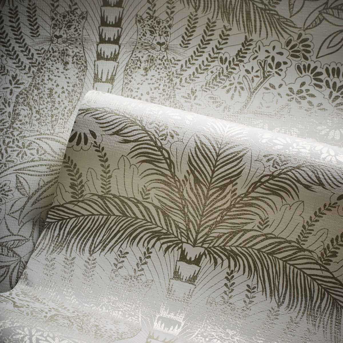 Leopardo-Gold-Ivory-Wp-Clarke-And-Clarke-Wallpaper - CLARKE AND CLARKE Wallpaper