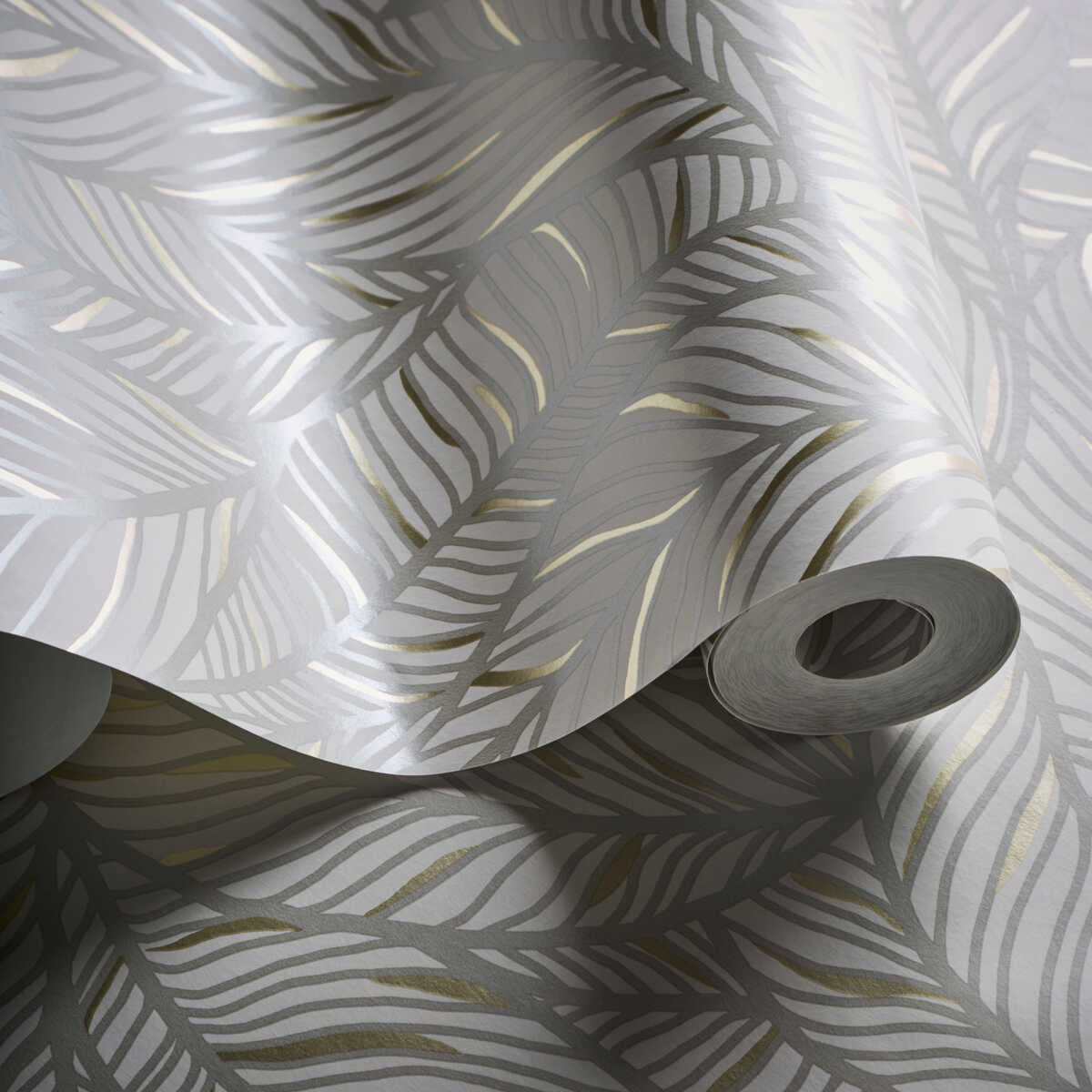 Selva - Linen/Champagne Wp - CLARKE AND CLARKE Wallpaper
