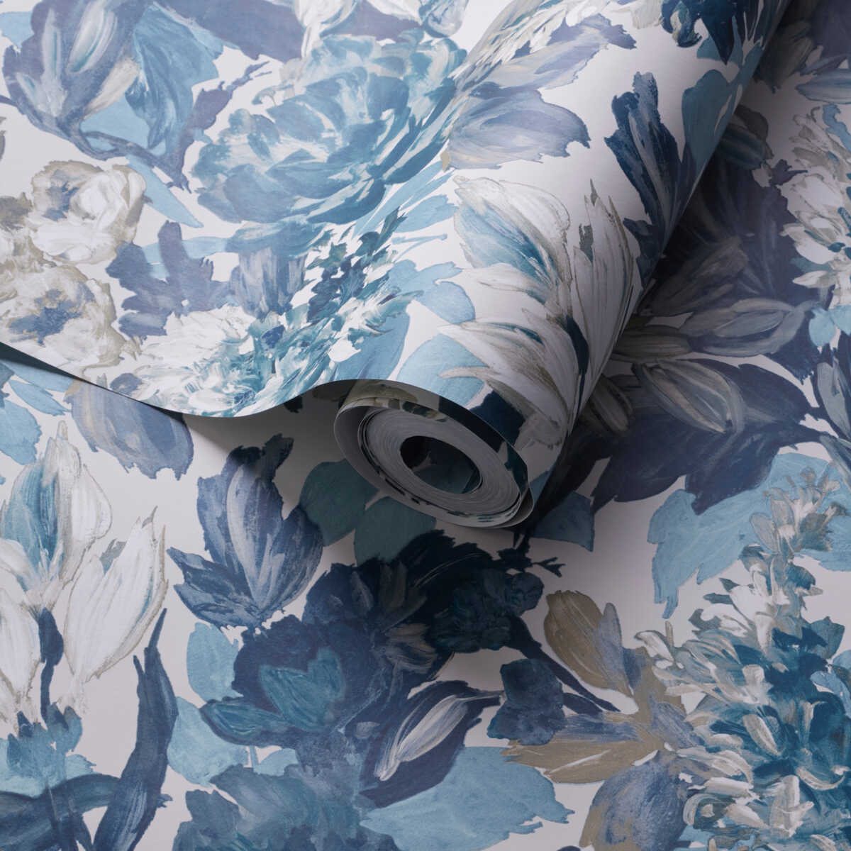 Lilum - Denim Ivory Wp - CLARKE AND CLARKE Wallpaper