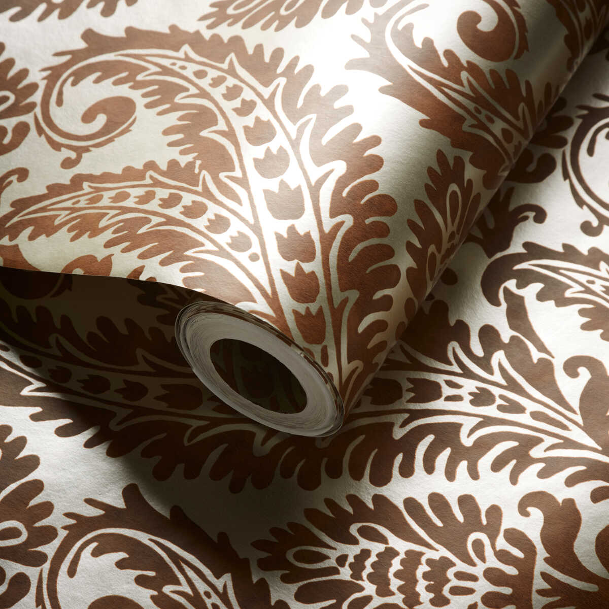 Regale - Russet Gilver Wp - CLARKE AND CLARKE Wallpaper