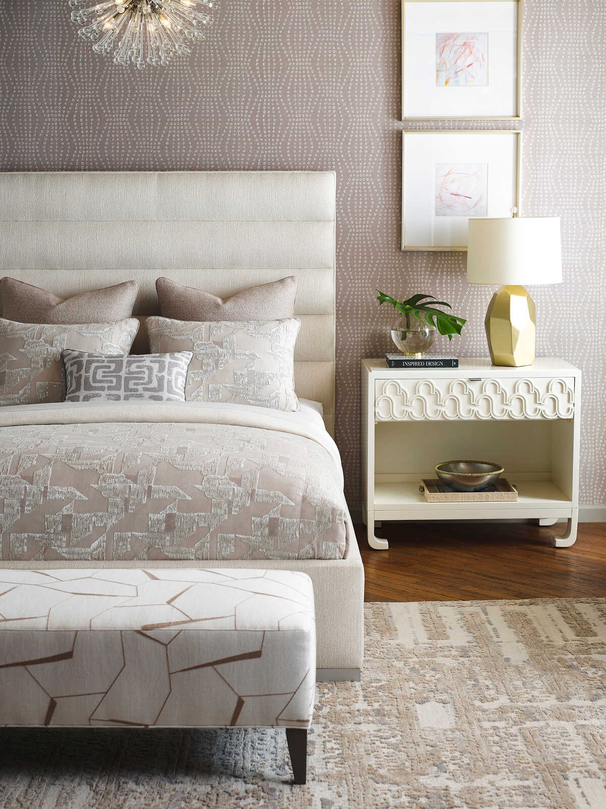 Puka - Blush - KRAVET COUTURE Wallpaper