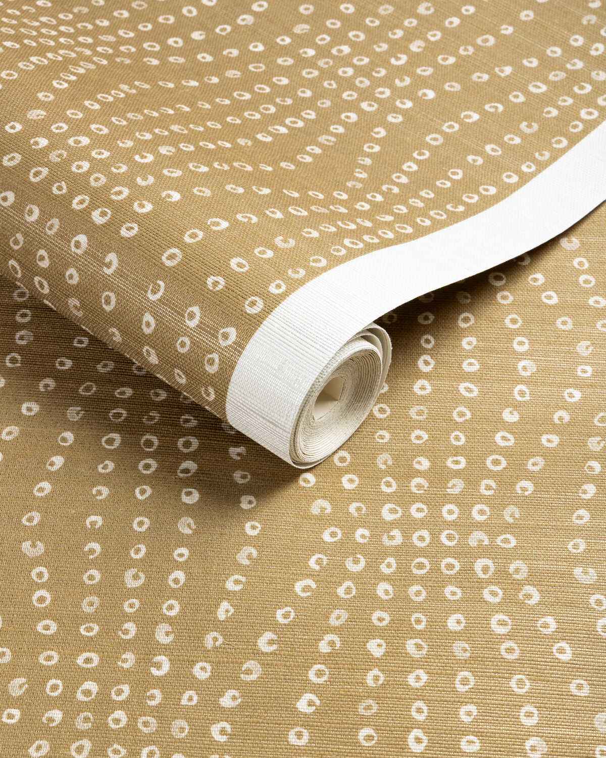 Puka-Vicuna-Kravet-Couture-Wallpaper - KRAVET COUTURE Wallpaper