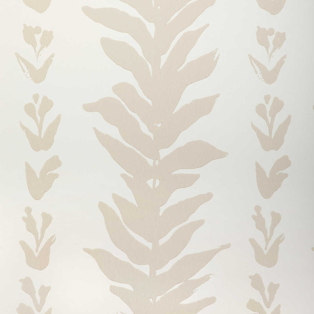 Climbing Leaves Wp - Linen - KRAVET COUTURE Wallpaper