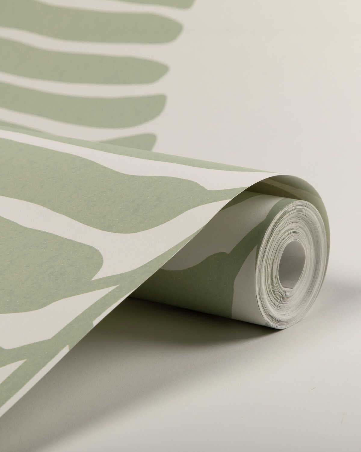 Rio Vine Wp - Sage - KRAVET COUTURE Wallpaper