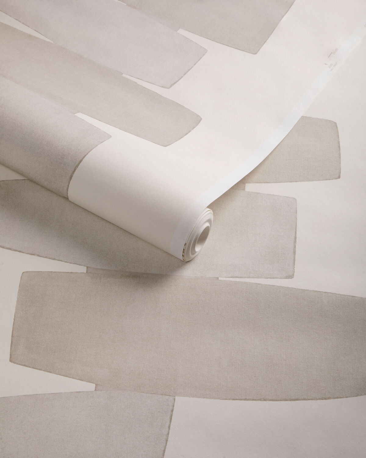 Stacked Wp - Fog - Kravet Couture Wallpaper
