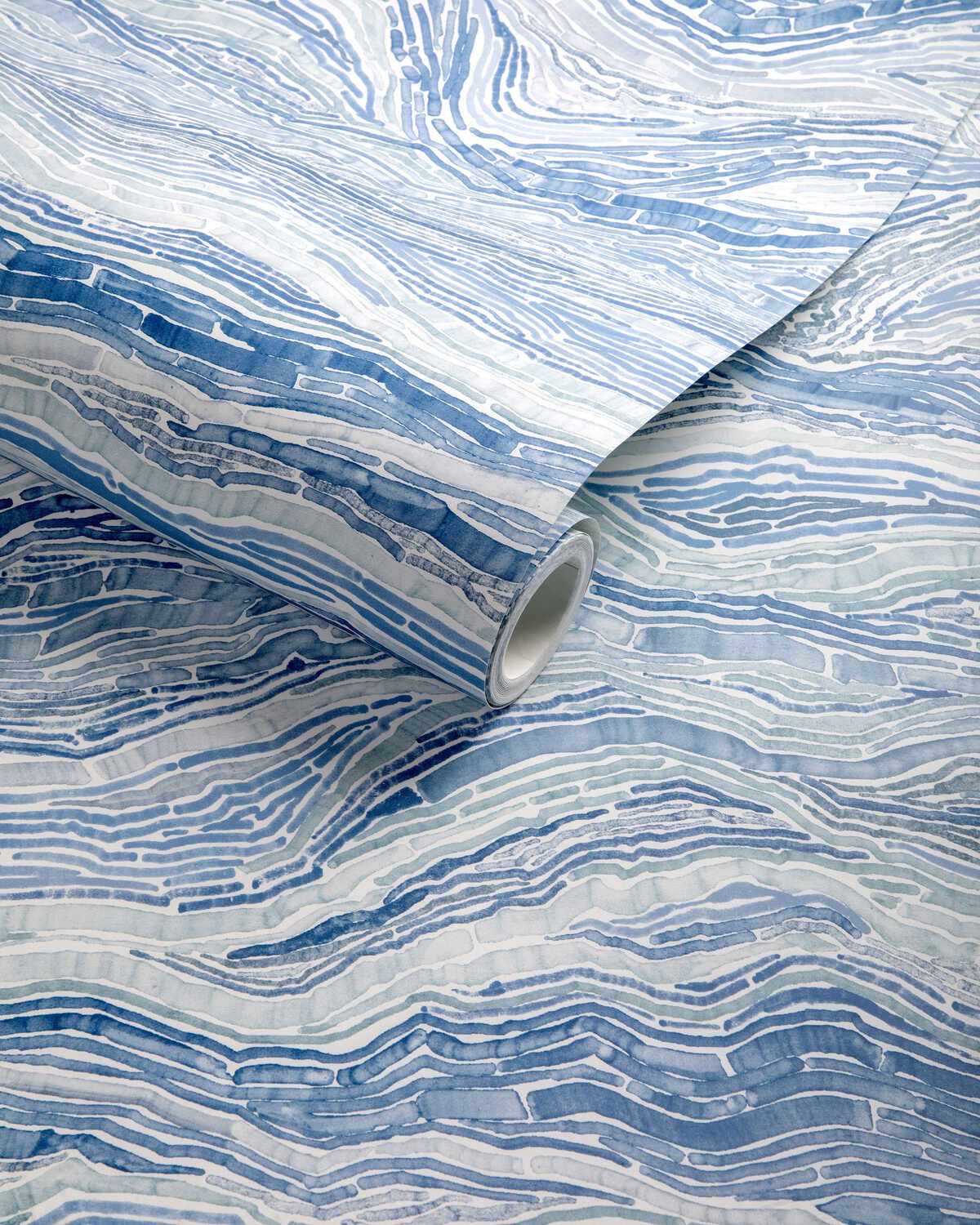 Swami Wp - Marine - KRAVET COUTURE Papel pintado