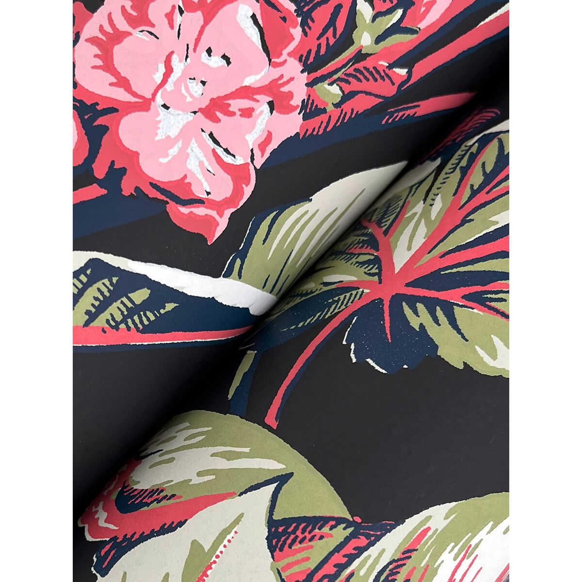 Kravet Design - W4272-819 - KRAVET DESIGN Wallpaper