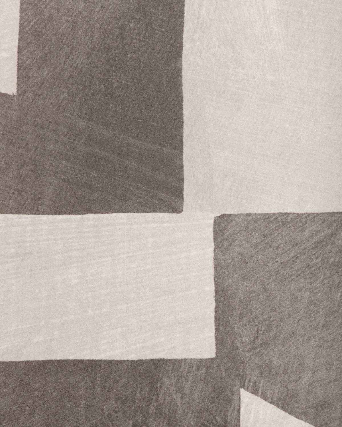 Shape-Shifter-Truffle-Kravet-Couture-Wallpaper - KRAVET COUTURE Wallpaper