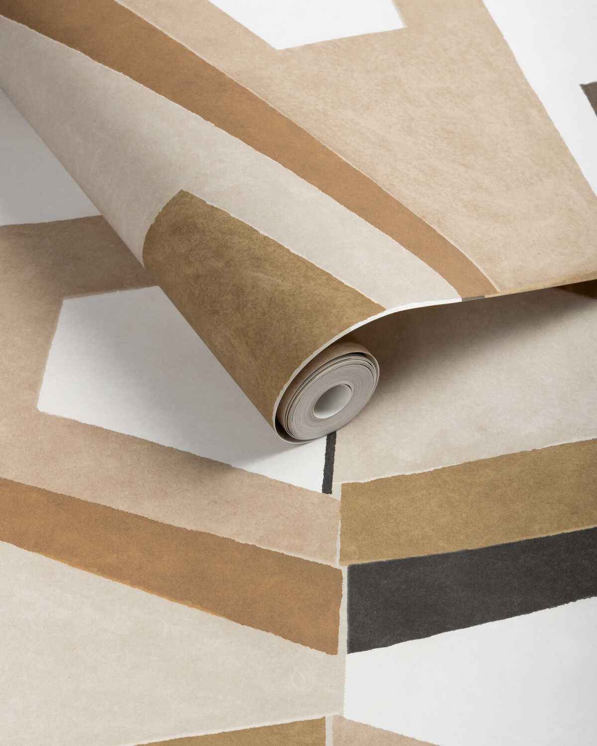 Wild-Beauty-Amber-Kravet-Couture-Wallpaper - KRAVET COUTURE Wallpaper