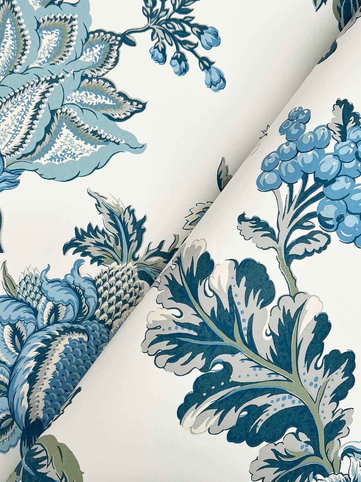 W4406-5-Kravet-Design-Wallpaper - KRAVET DESIGN Wallpaper