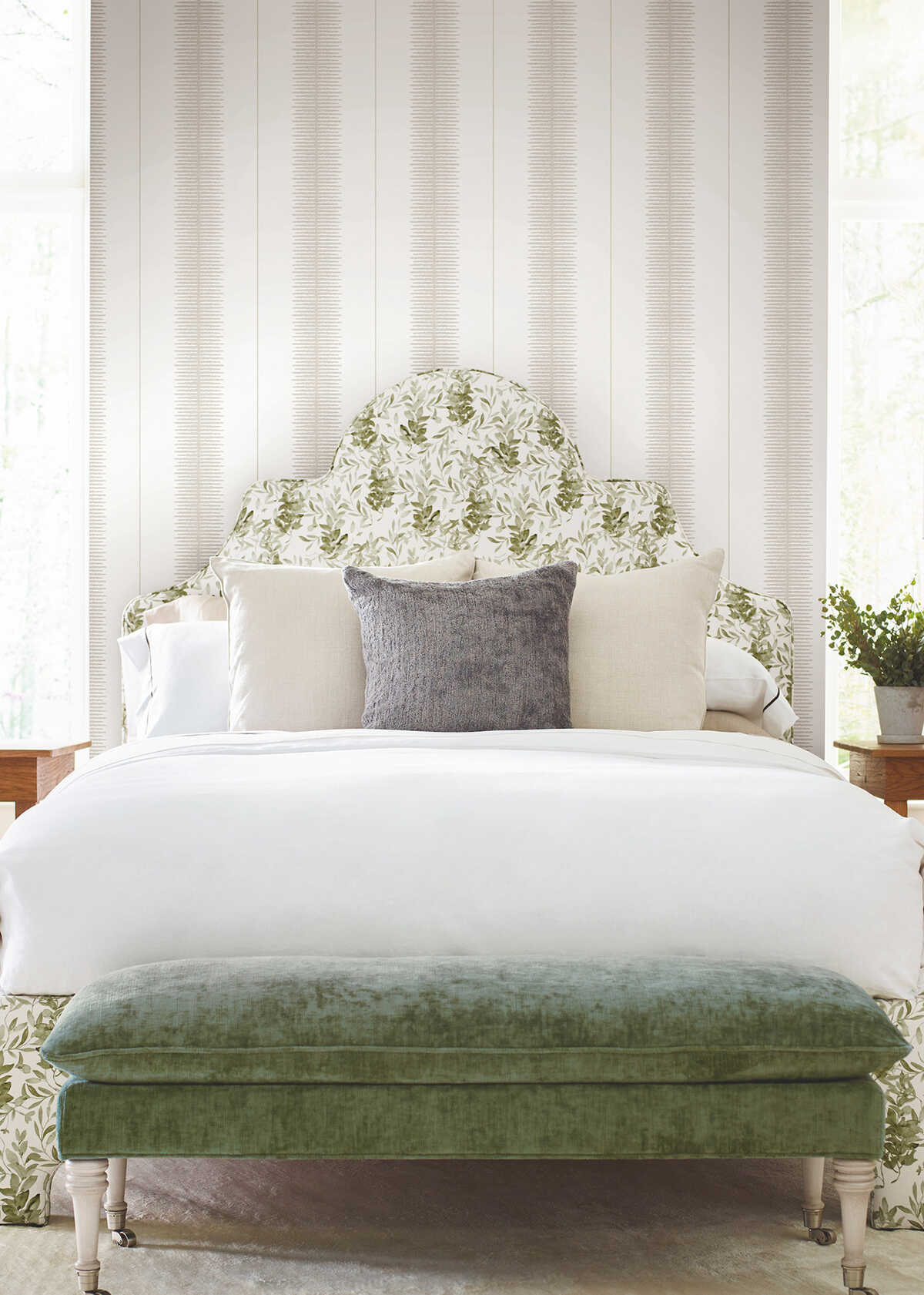 Kravet Design - W4407-11 - KRAVET DESIGN Wallpaper