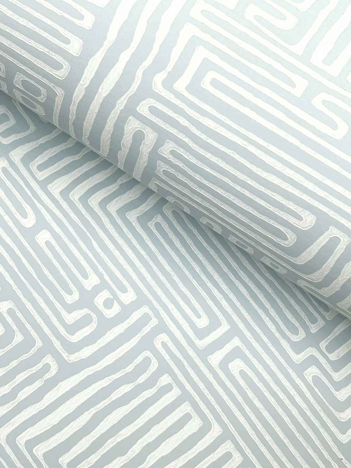 W4410-15-Kravet-Design-Wallpaper - KRAVET DESIGN Wallpaper