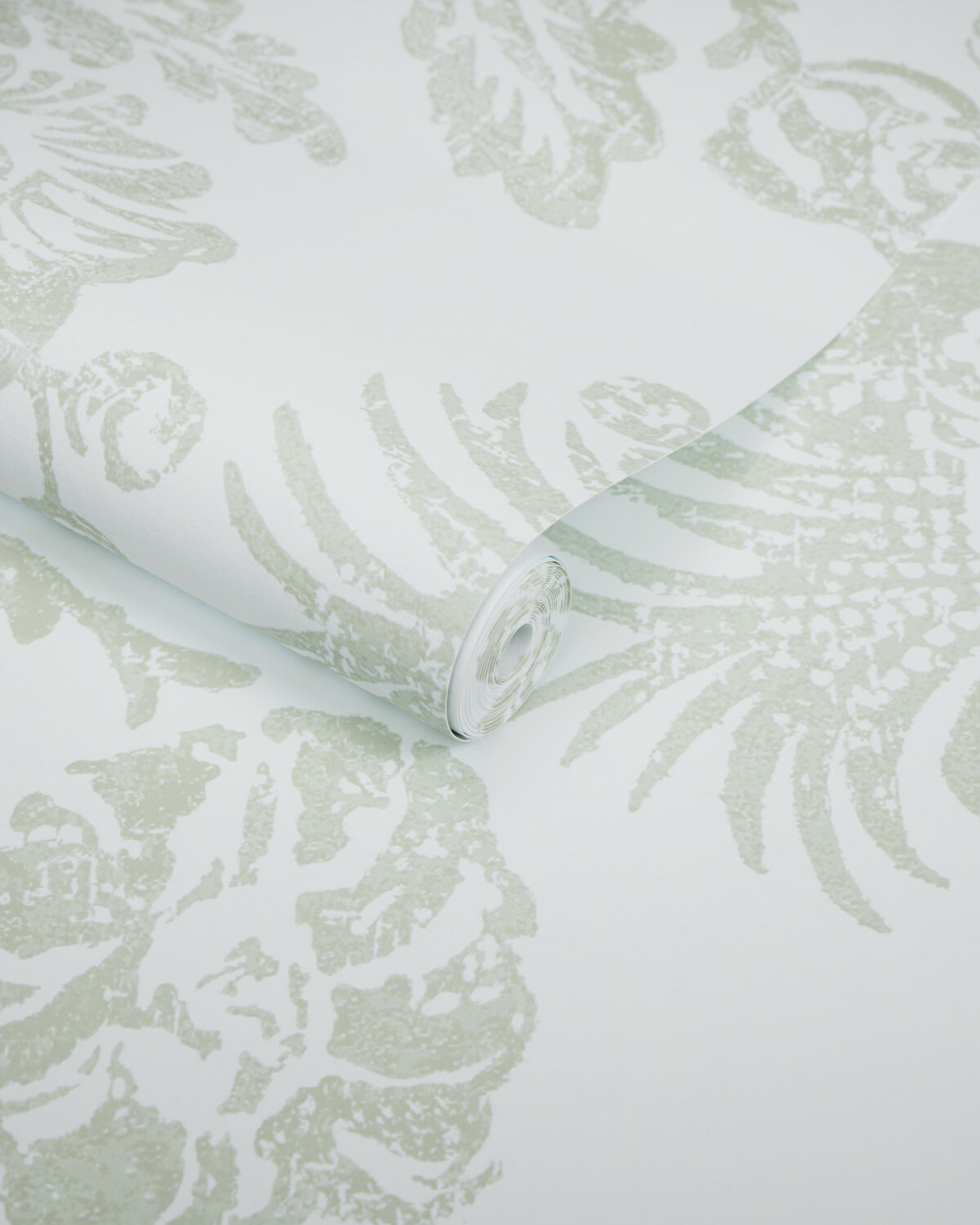 Eunice Vine Wp - Surf Green - Kravet Couture Wallpaper