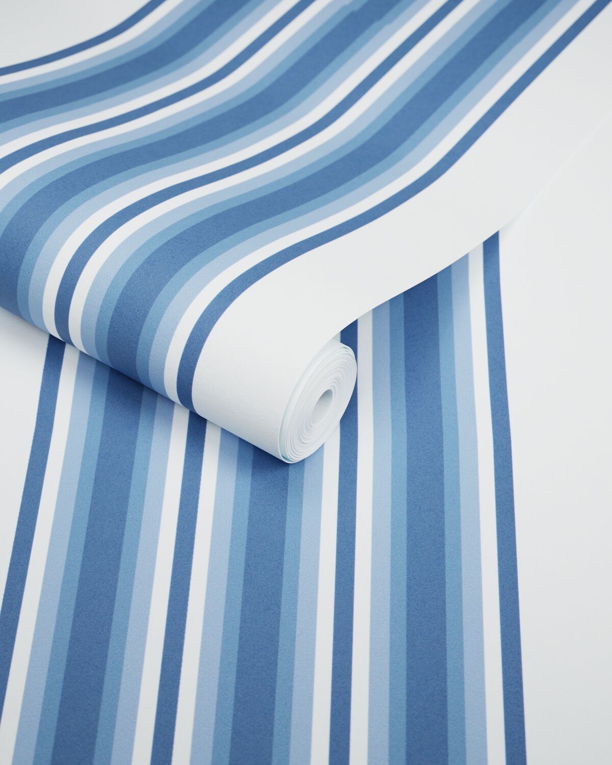 Stuart Stripe Wp - Boca Blue - Kravet Couture Wallpaper