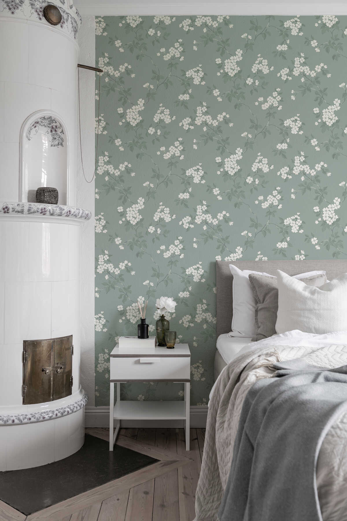 Blomma - Robin'S Egg - WINFIELD THYBONY Wallpaper
