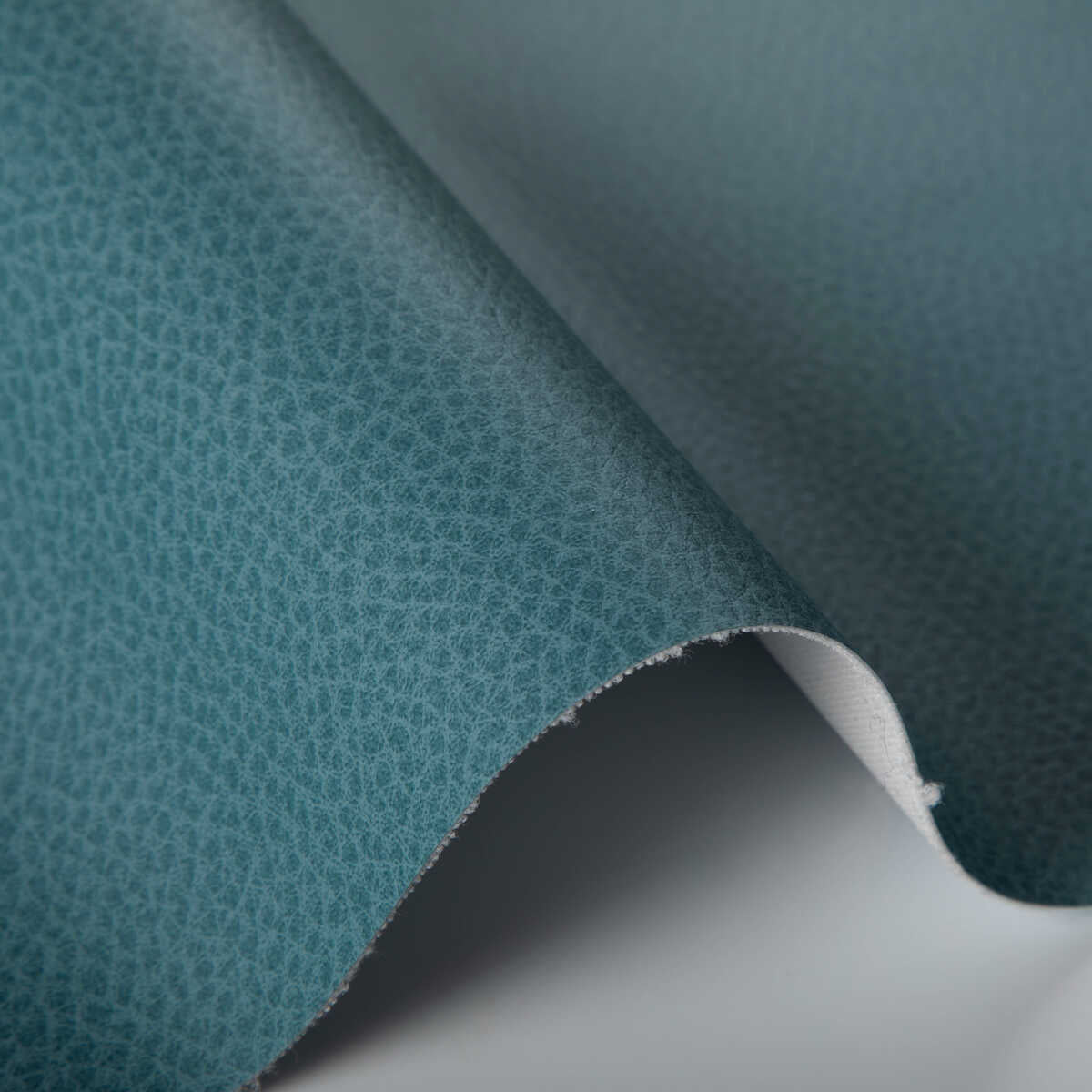 Woolf - Pool - KRAVET CONTRACT Fabric