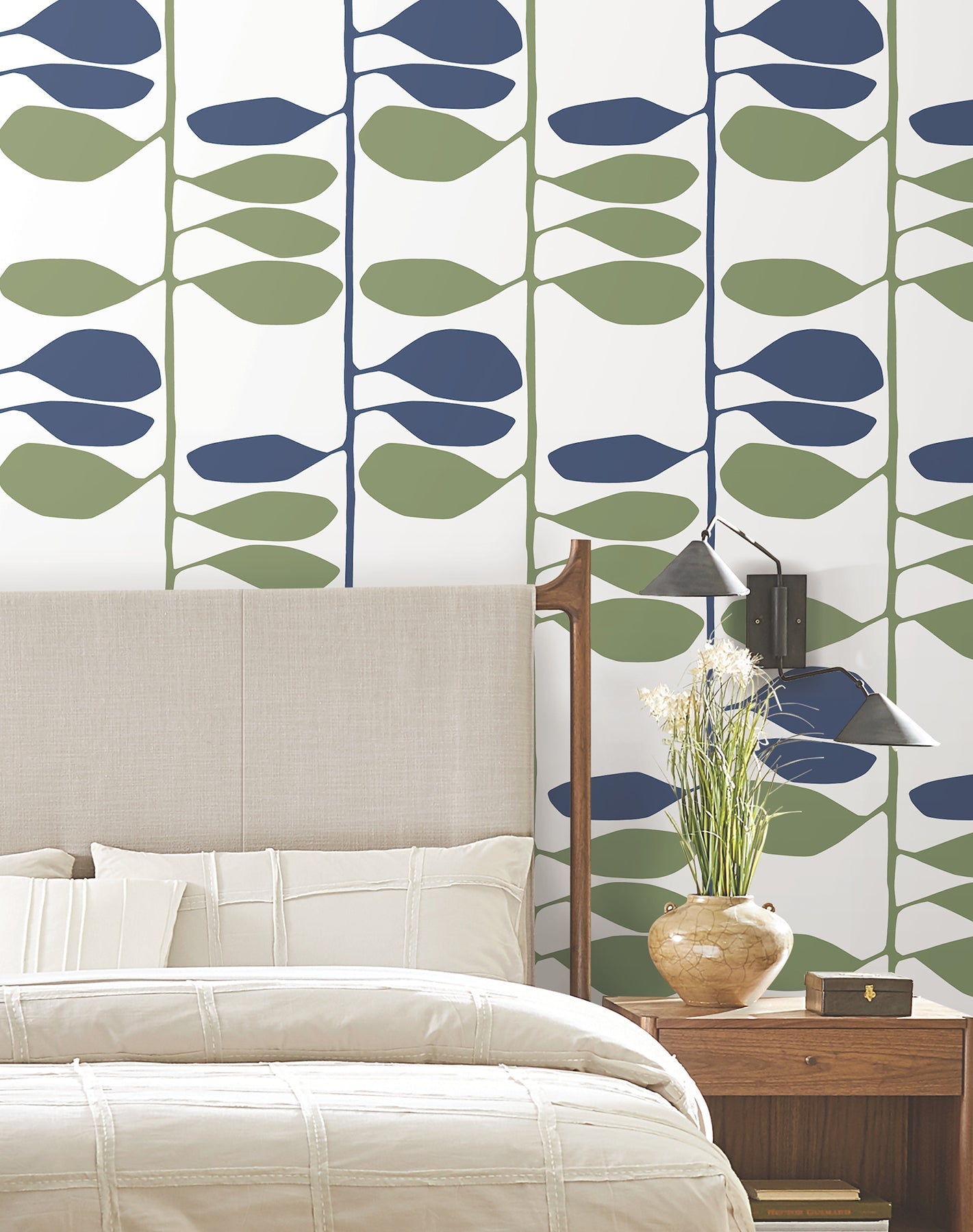 sculpted-vines-wallpaper-alpine-ultramarine-york-wallcoverings-zm2801