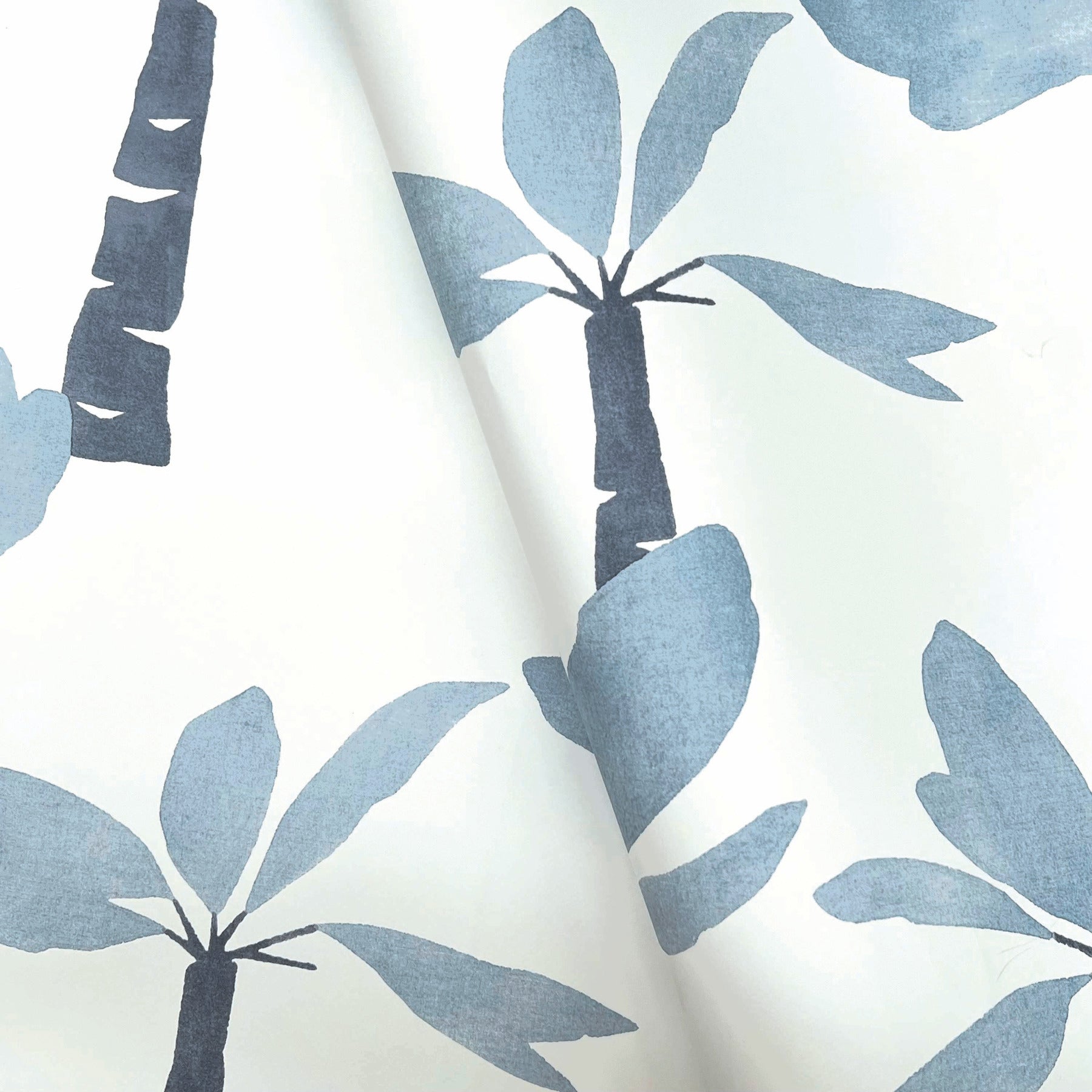 painted-oasis-wallpaper-ultramarine-york-wallcoverings-zm2837