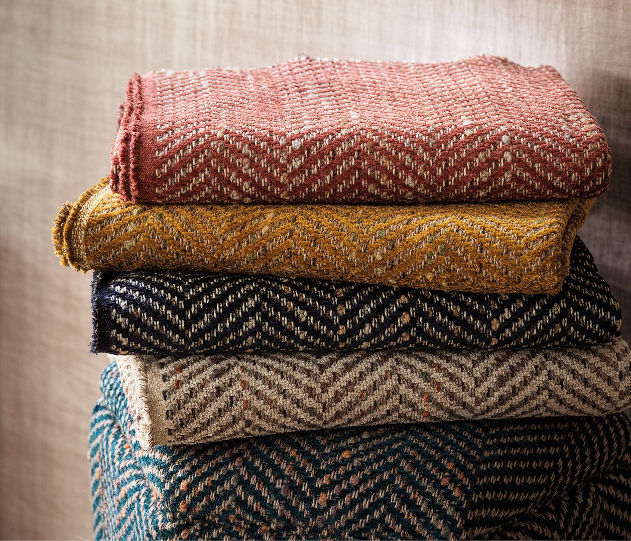 Lansdowne Norland Linen - Osborne & Little - F7873-04 Fabric
