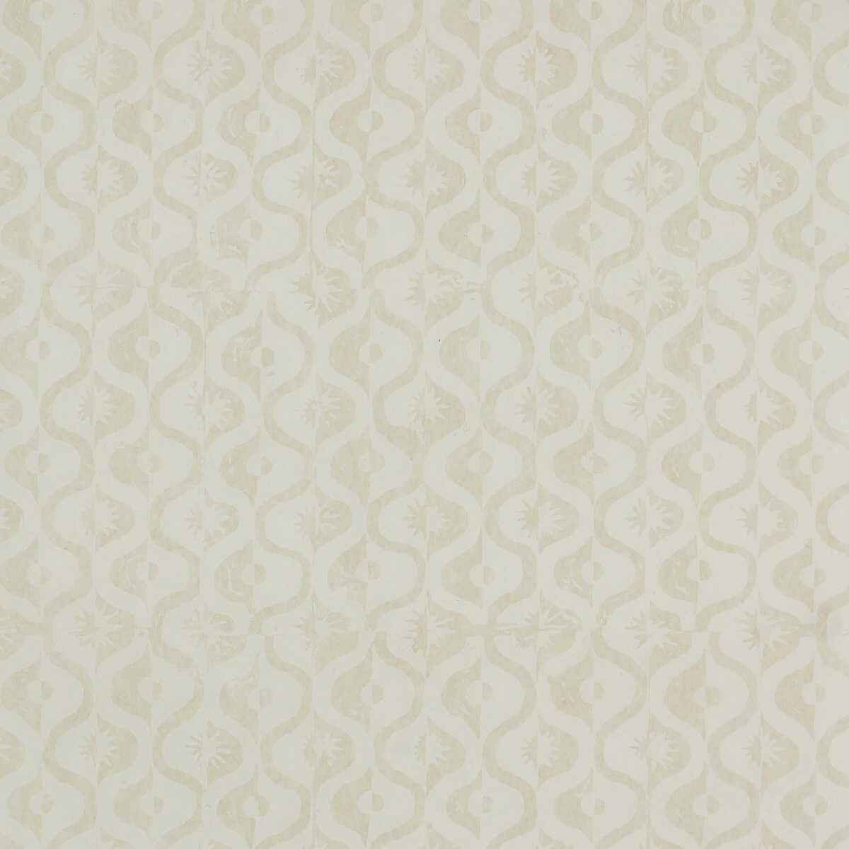 Small-Medallion-Wp-Off-White-Lee-Jofa-Wallpaper