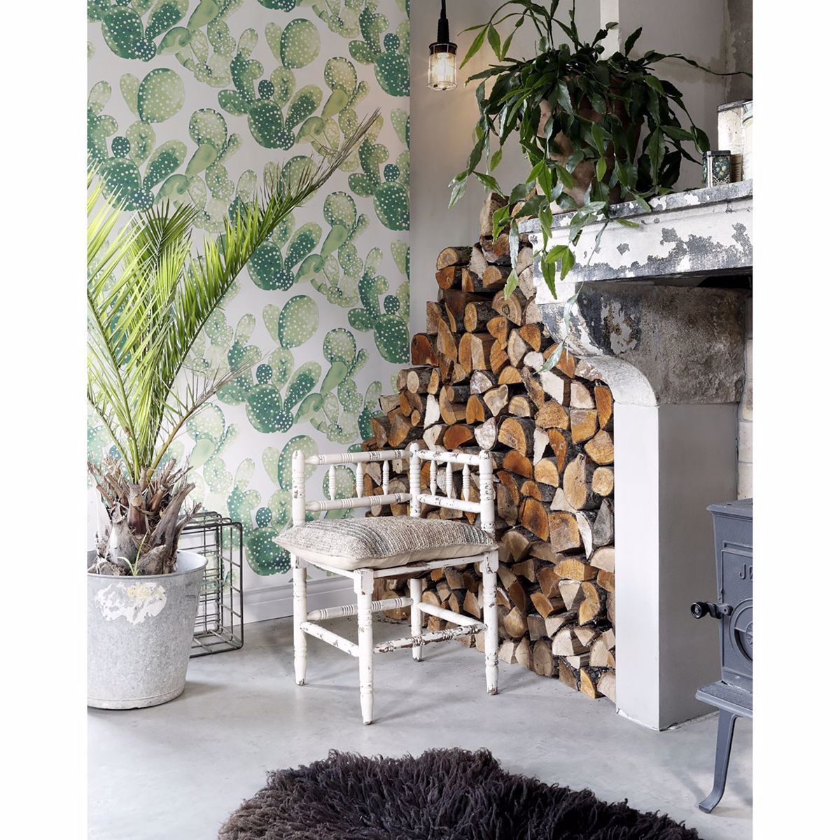 Mimi Green Cactus Wallpaper - Brewster Wallcovering