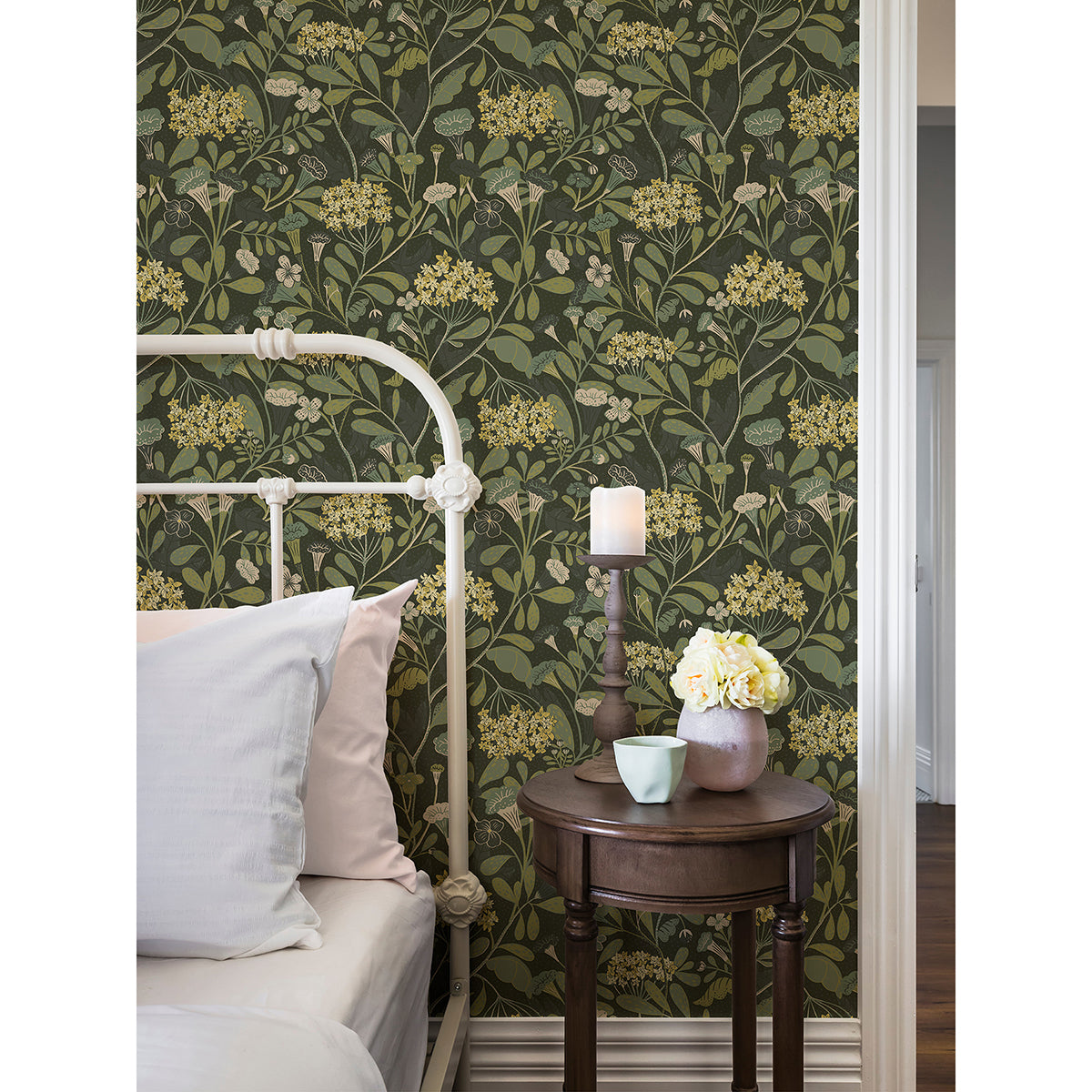 Hybbe Dark Green Hydrangea Garden Wallpaper - Brewster Wallcovering