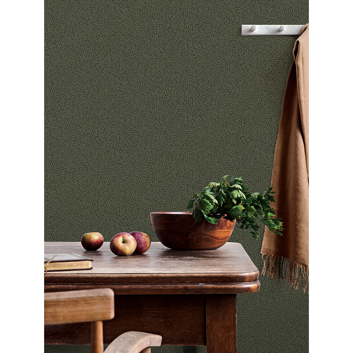 Anna Dark Green Fern Trail Wallpaper - Brewster Wallcovering