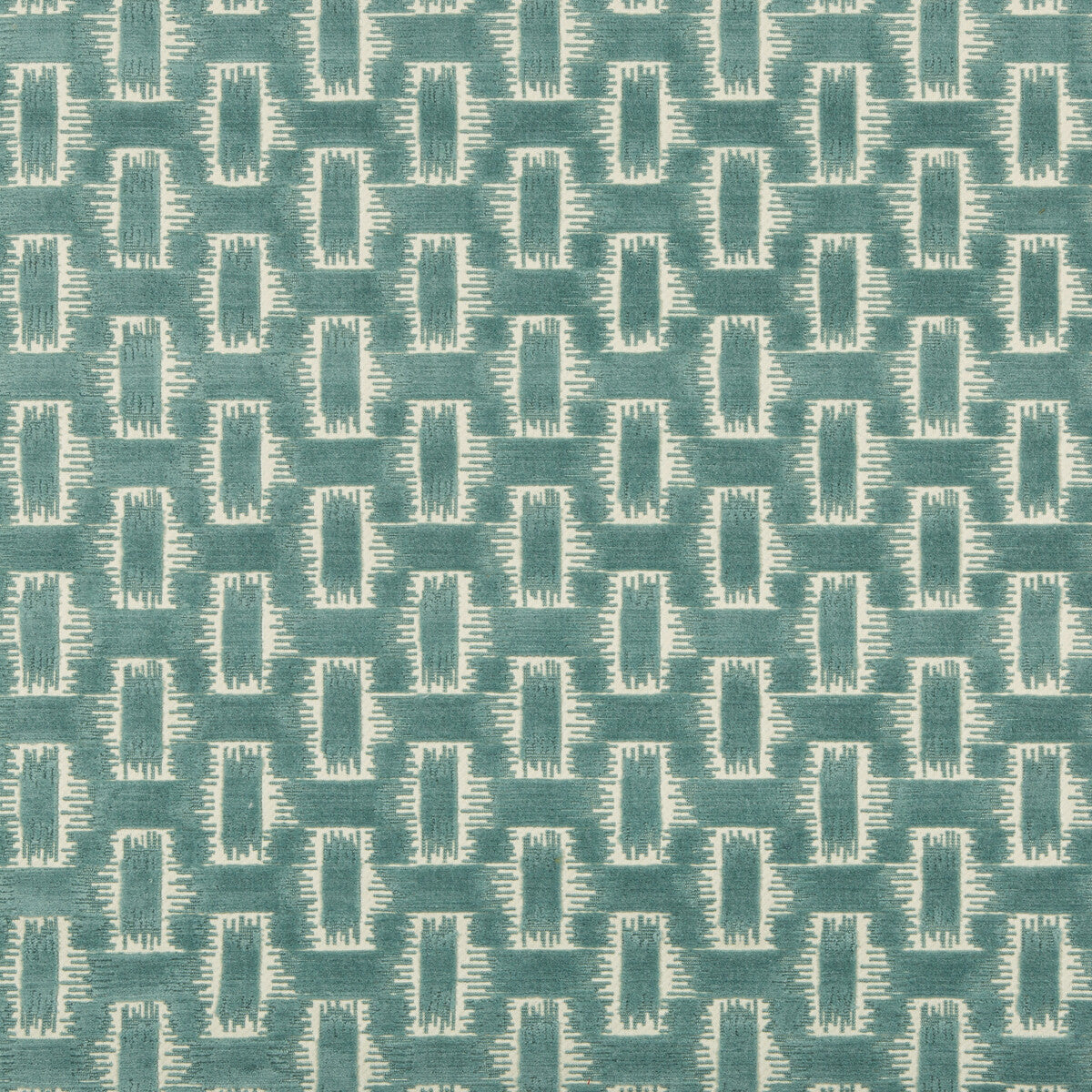 8020116130-chambord-velvet-aqua-brunschwig-fils
