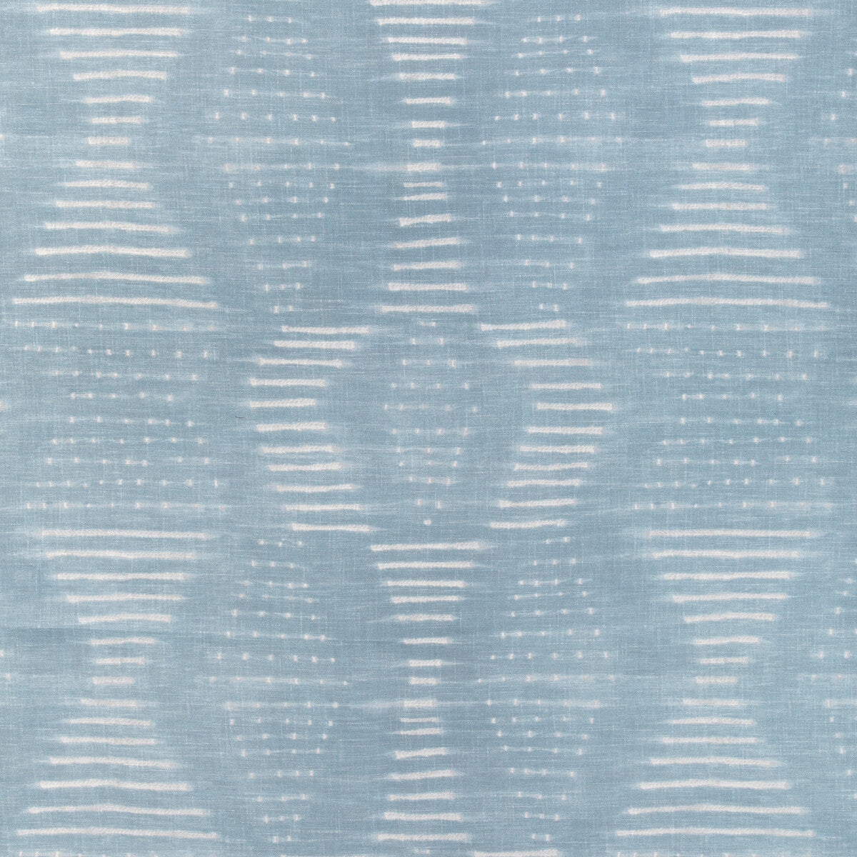 lattimer150-lattimer-sky-kravet-couture