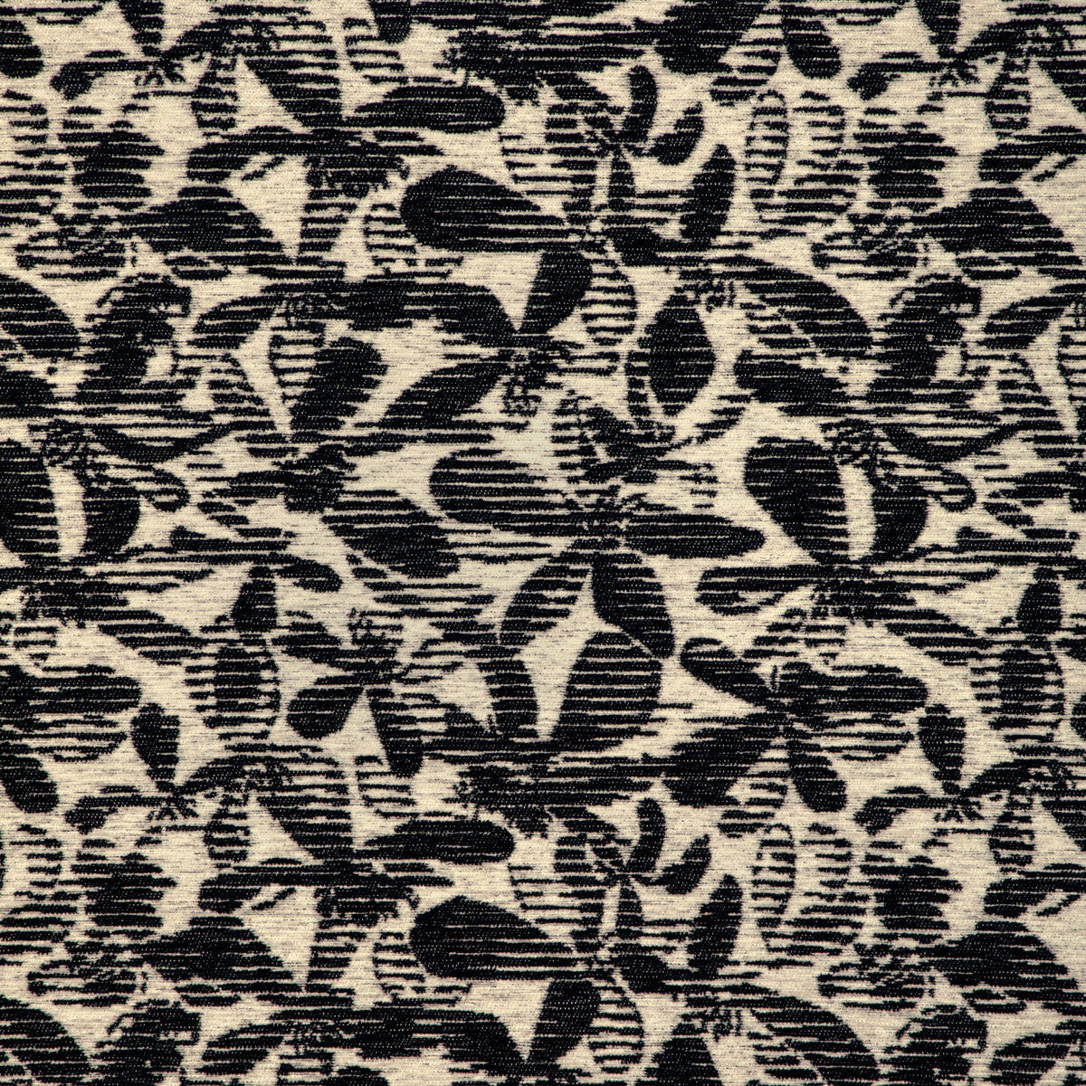 3754280-ranza-silhouette-kravet-contract