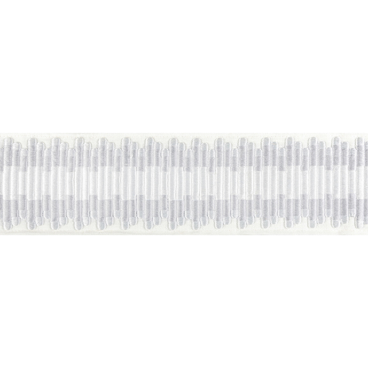 t30834110-horizons-tape-silver-kravet-couture - KRAVET COUTURE Trim