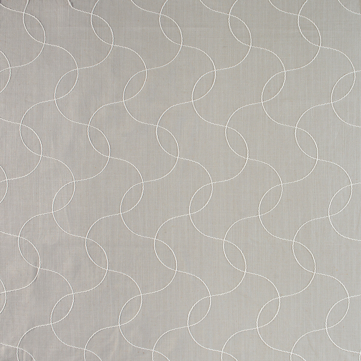 35898110-awander-pearl-grey-kravet-design