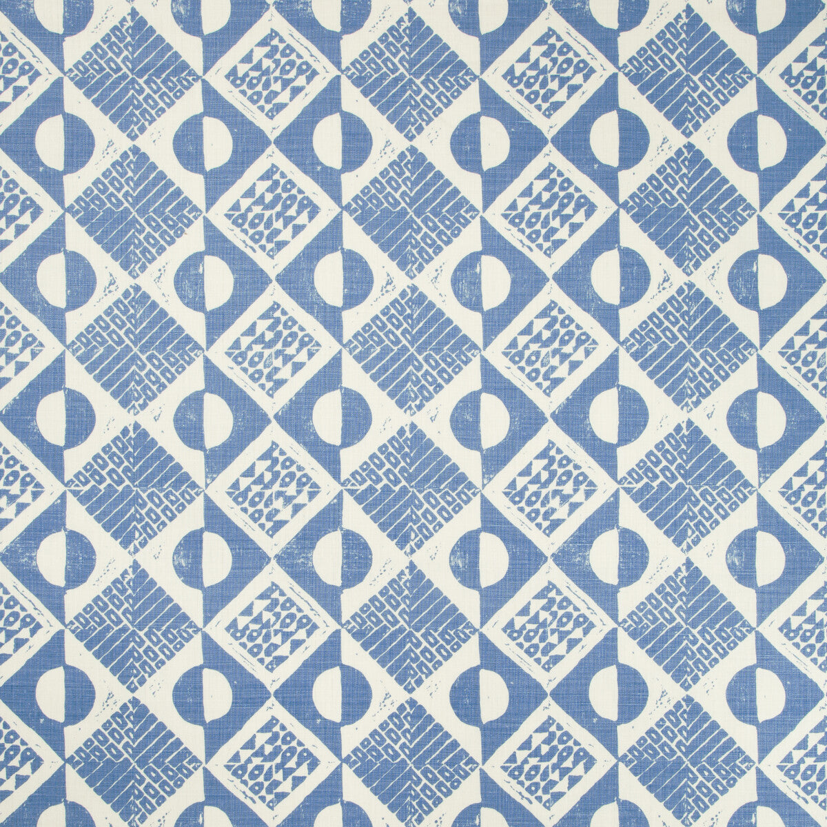 bfc-366650-circles-and-squares-azure-lee-jofa - LEE JOFA Fabric