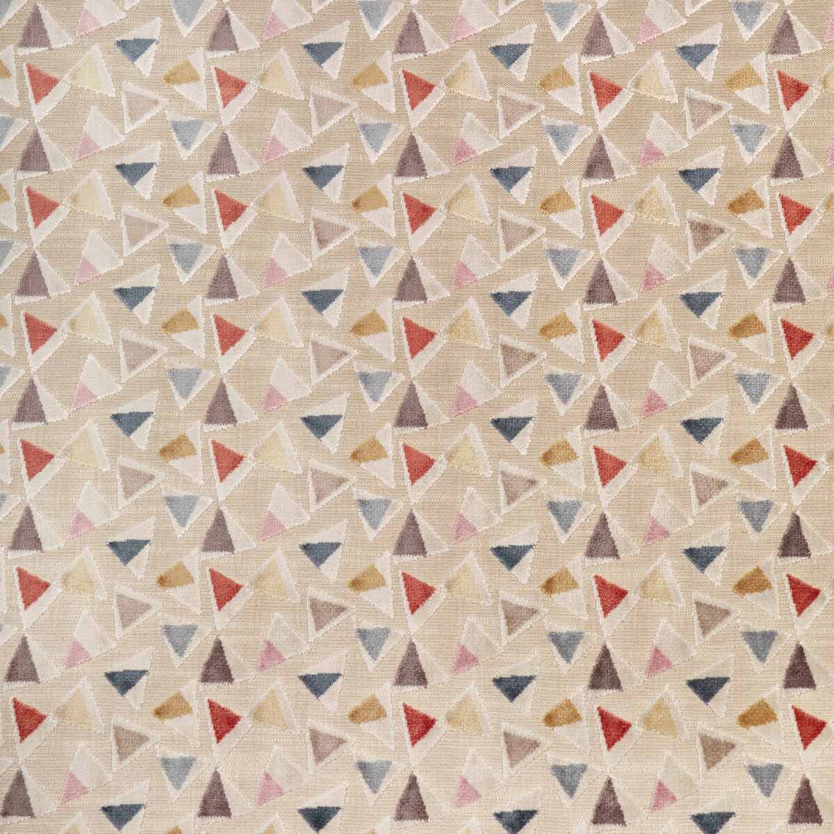 368875160-trio-tango-mirage-kravet-design