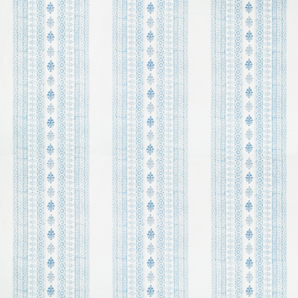 201716850-seacliffe-print-sky-lee-jofa - LEE JOFA Fabric