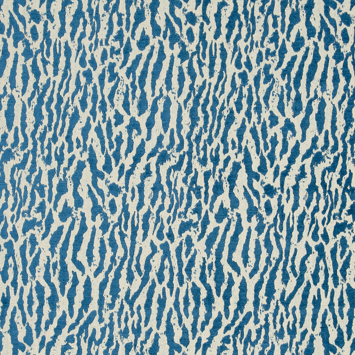 f080504cac0-gautier-lagoon-clarke-and-clarke - CLARKE AND CLARKE Fabric