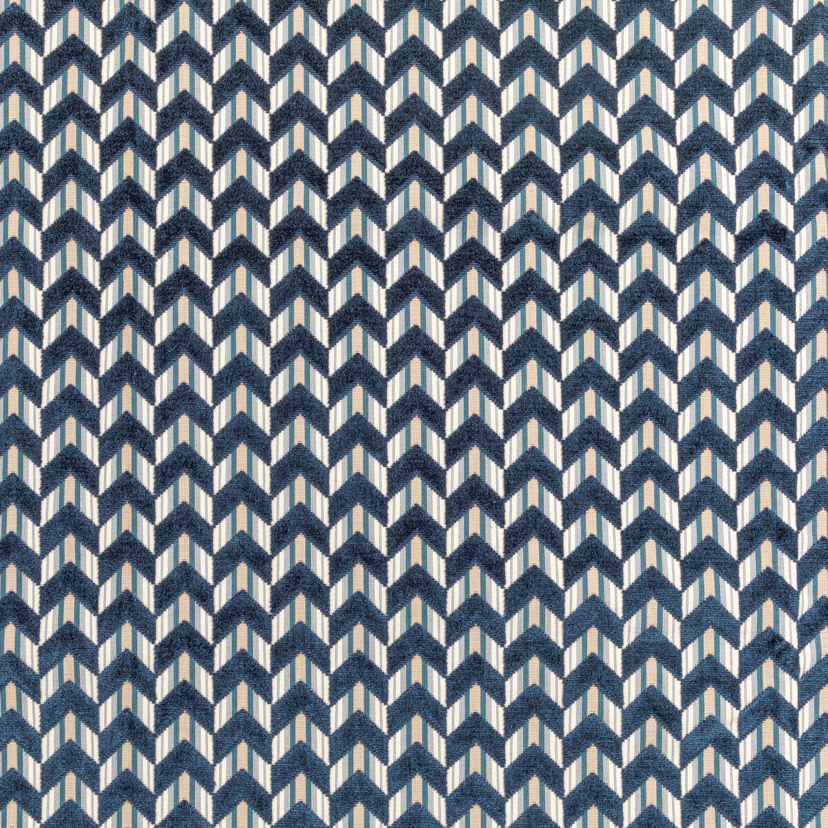 2020207500-bailey-velvet-navy-lee-jofa