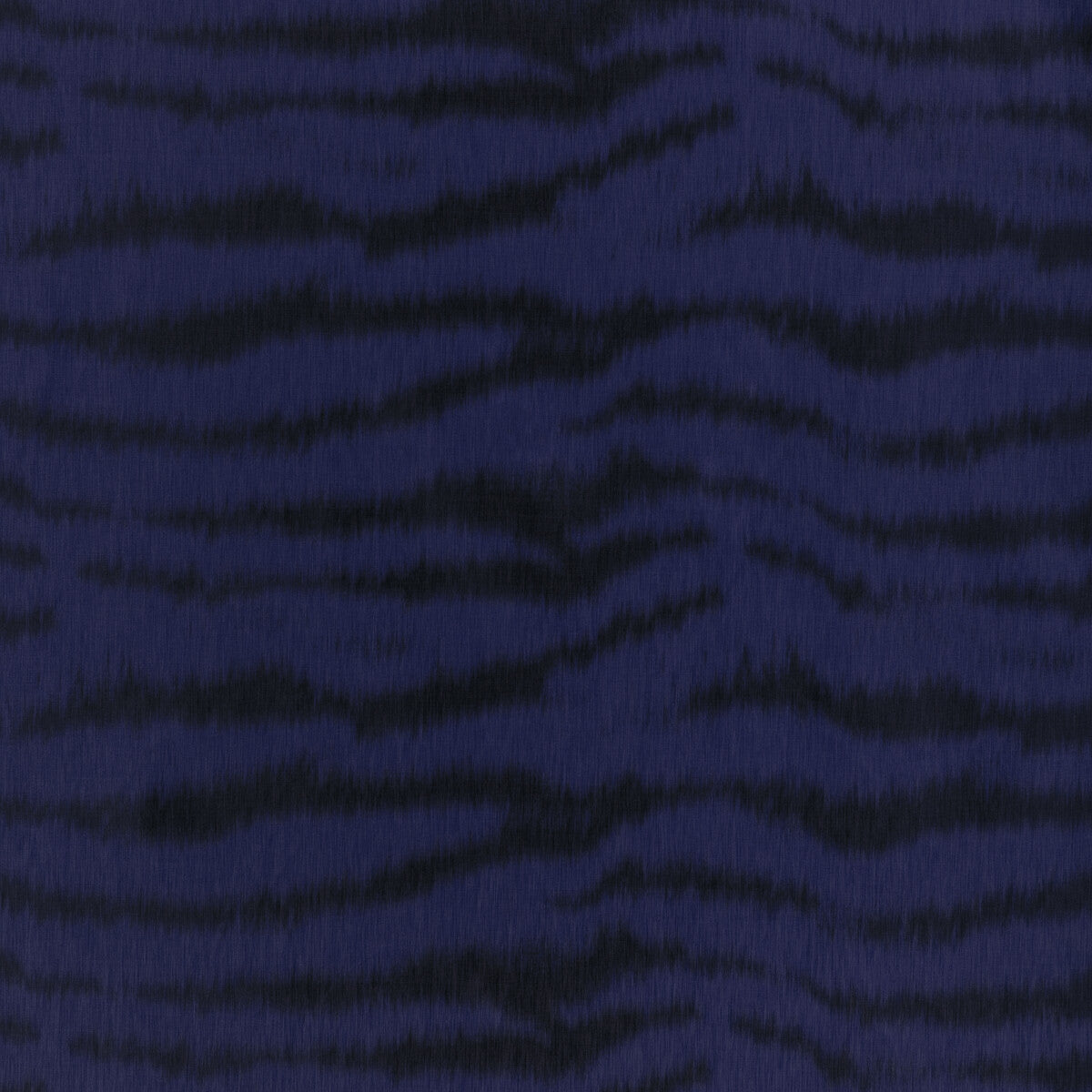 802313750-tigre-warp-print-lapis-brunschwig-fils