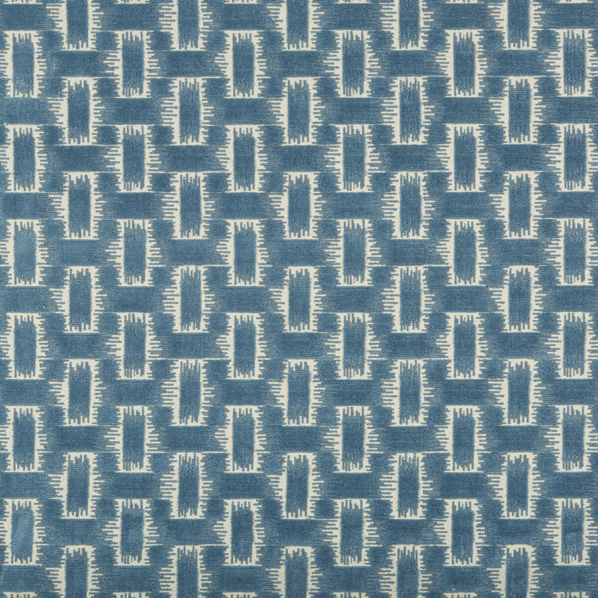 8020116150-chambord-velvet-sky-blue-brunschwig-fils