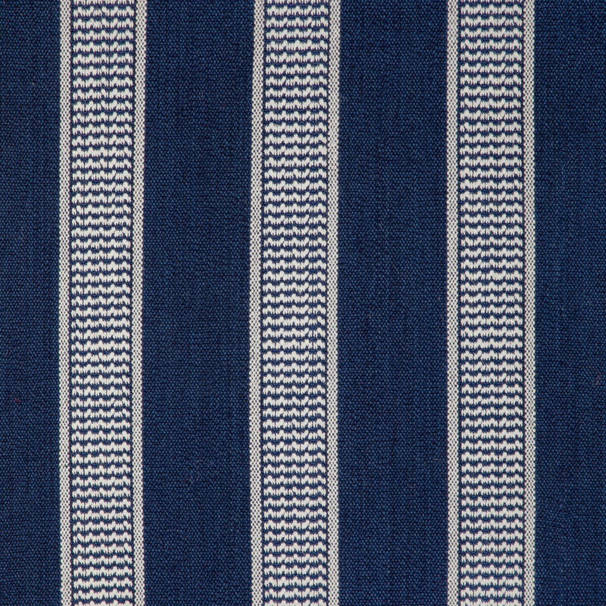 37385510-west-wind-marine-kravet-design