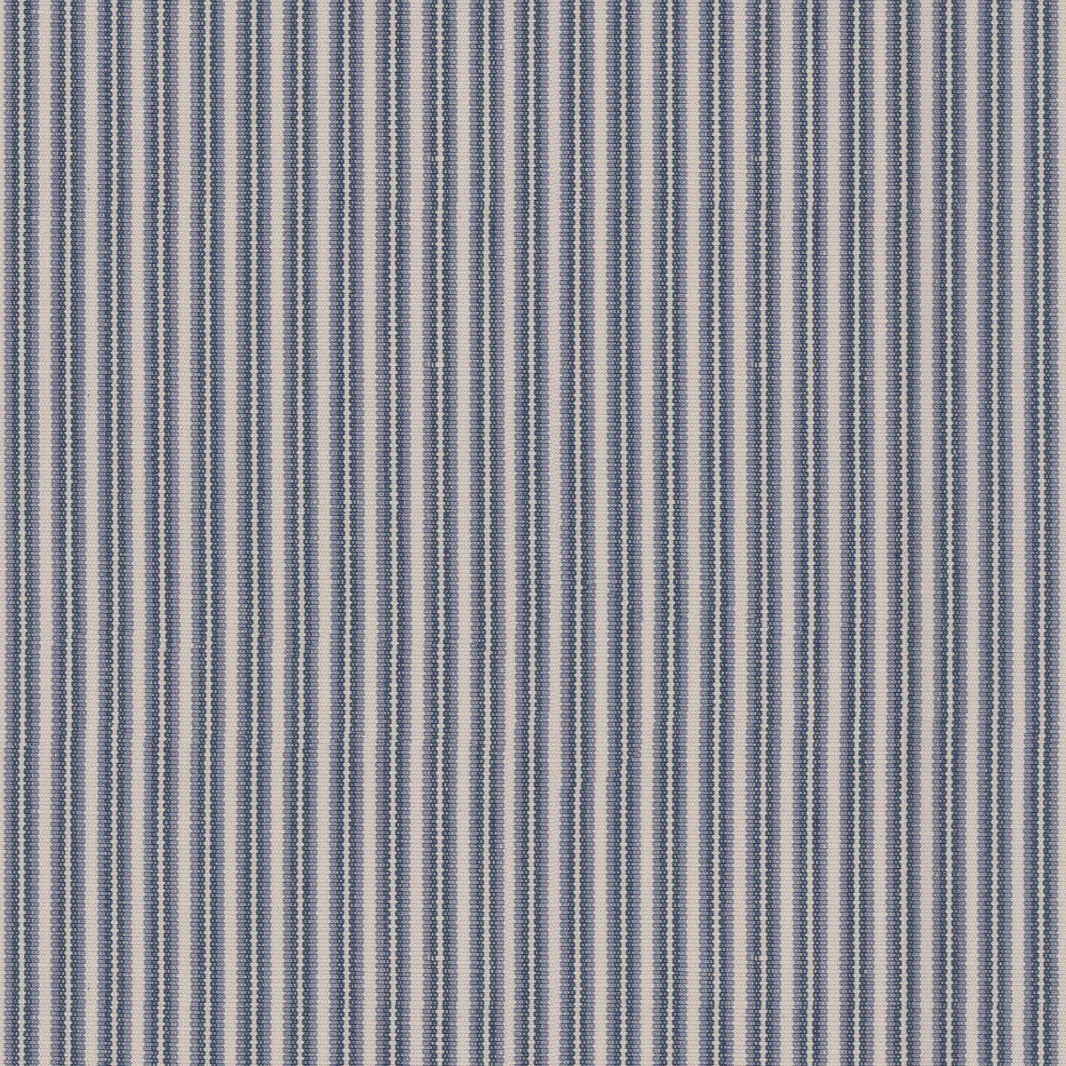 8017103500-chamas-stripe-indigo-brunschwig-fils