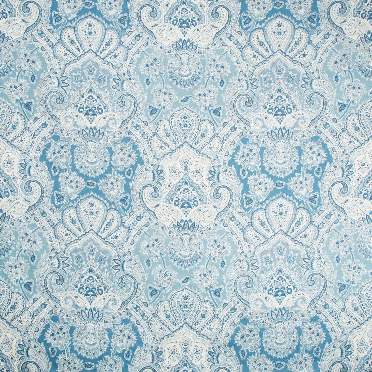 echocyprus50-echocyprus-sapphire-kravet-basics