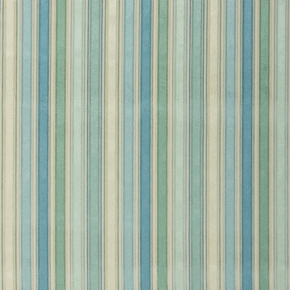 20251223530-hampstead-velvet-grotto-lee-jofa