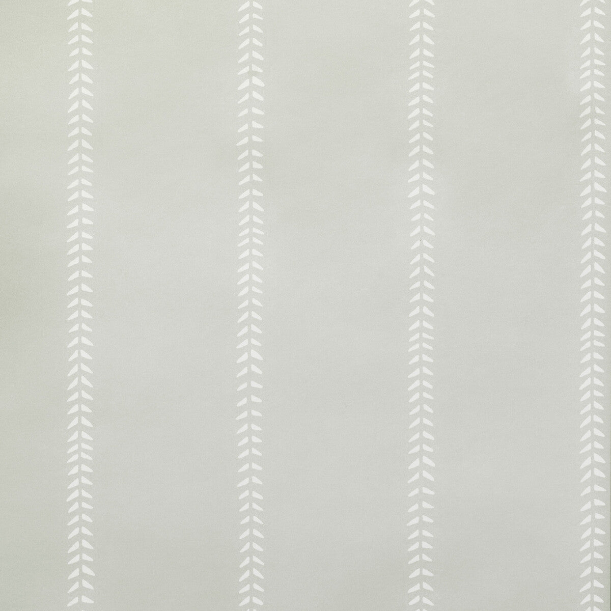 amw10069230-atlas-sea-kravet-couture