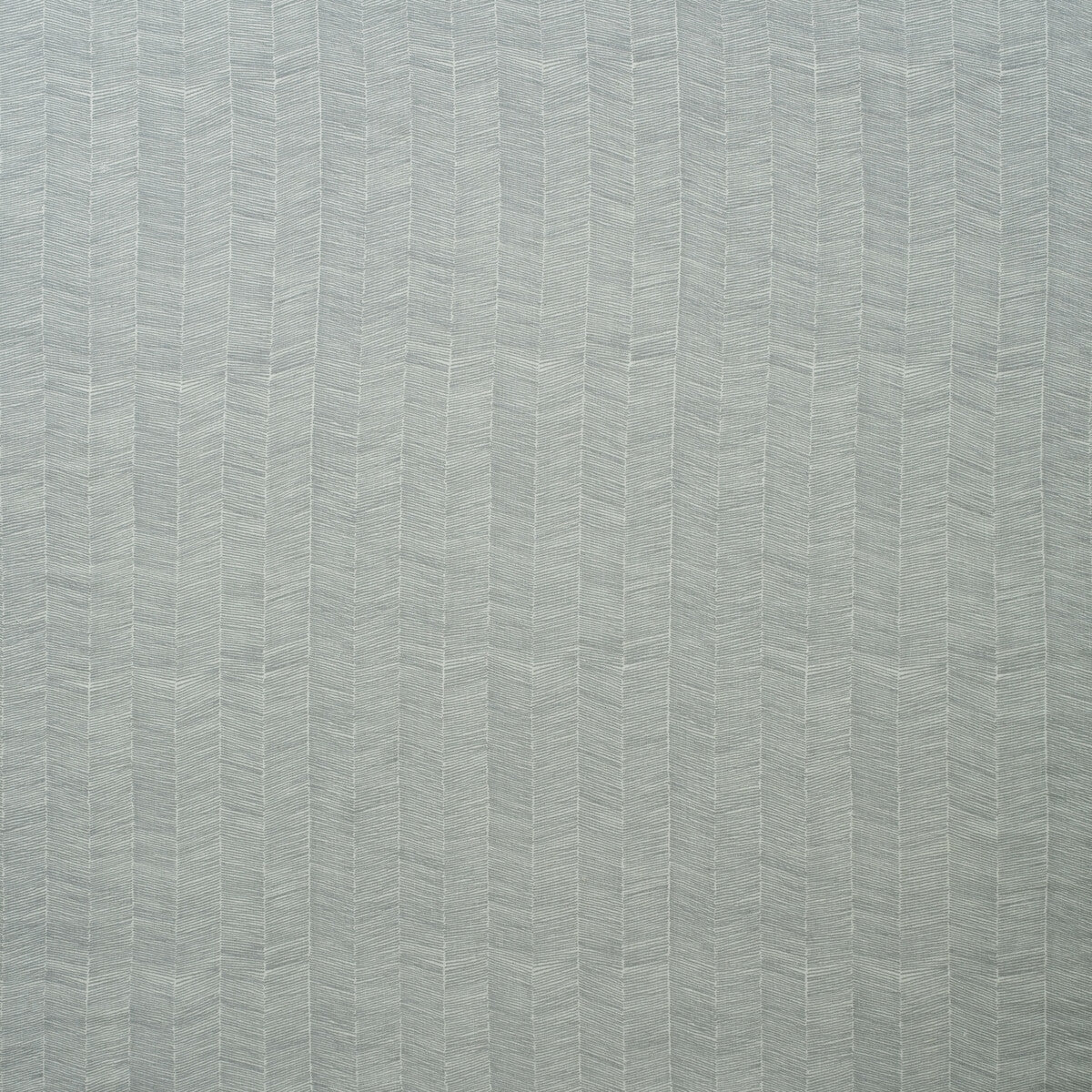 am100341110-fasano-storm-kravet-couture